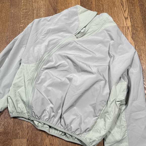 Sold - Picture 3 of 11